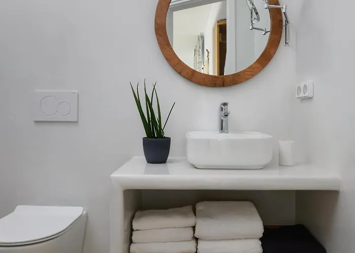 Apart Otel Ktima Mira 4*